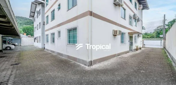 Apartamento com 3 Quartos para alugar, 110m² no Velha Central, Blumenau