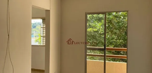 Apartamento com 3 Quartos para alugar, 50m² no Vila Bossi, Louveira