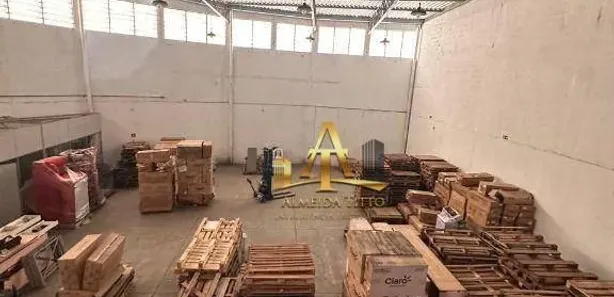 Galpão / Depósito / Armazém para alugar, 1500m² no Sítio Pedra Bonita, Jandira