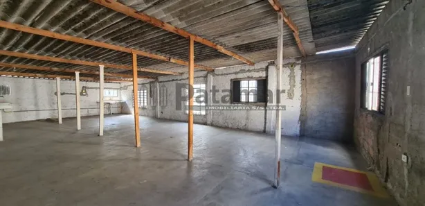 Casa Comercial para venda ou aluguel, 240m² no Jardim Maria Rosa, Taboão da Serra