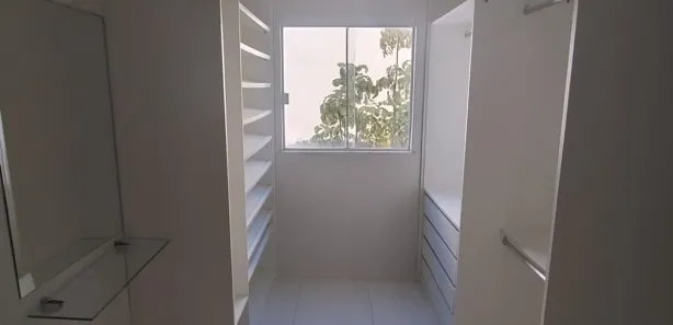 Casa de Condomínio com 3 Quartos para alugar, 220m² no Alphaville (Abrantes), Camaçari