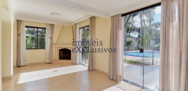 Casa de Condomínio com 4 Quartos para alugar, 281m² no Santa Cândida, Curitiba