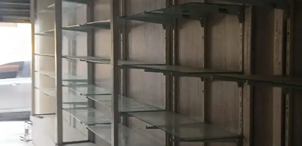 Galpão / Depósito / Armazém para alugar, 100m² no Centro, Niterói