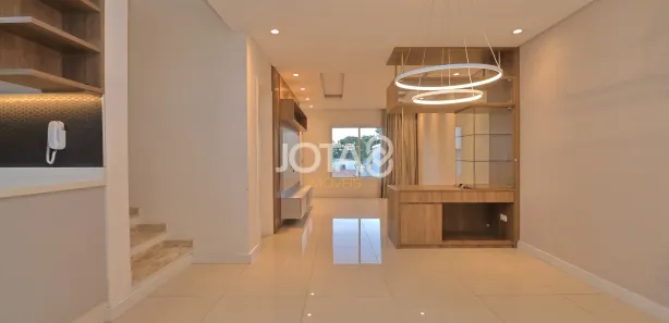 Casa de Condomínio com 3 Quartos para alugar, 149m² no Santo Inácio, Curitiba