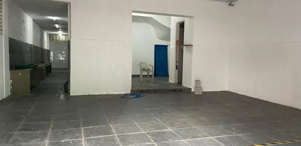 Prédio Inteiro à venda, 161m² no Centro, São Vicente