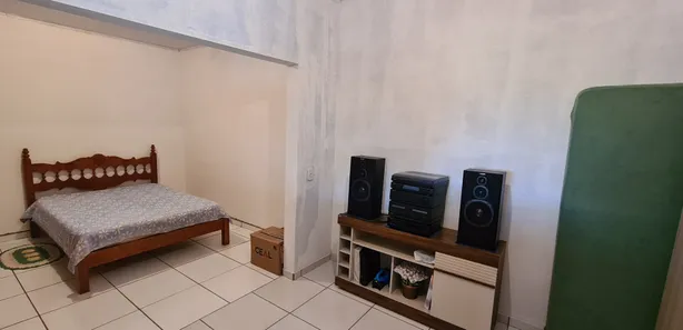 Fazenda / Sítio / Chácara com 2 Quartos à venda, 250m² no Chácaras Santo Antonio do Jardim, Jaguariúna