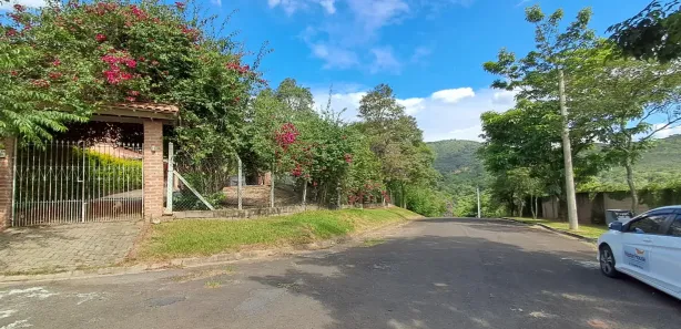 Casa de Condomínio com 2 Quartos à venda, 5000m² no Recanto dos Pássaros, Alumínio