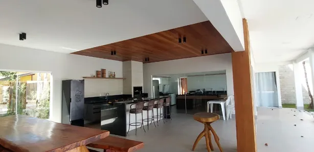 Casa de Condomínio com 8 Quartos à venda, 700m² no Prado, Prado