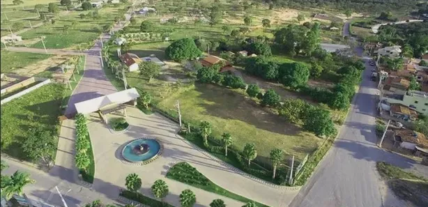 Terreno / Lote / Condomínio à venda, 800m² no Centro, Fortuna de Minas