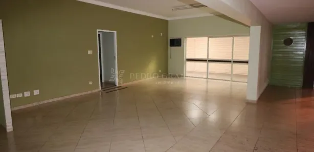Prédio Inteiro à venda, 404m² no Zona 04, Maringá