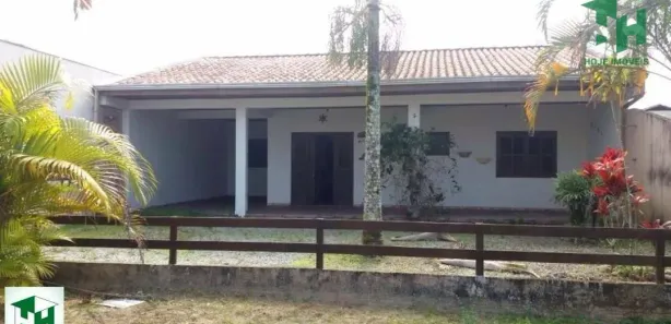 Casa com 3 Quartos para alugar, 110m² no Shangrilá, Pontal do Paraná