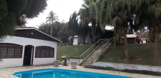 Fazenda / Sítio / Chácara com 4 Quartos à venda, 33000m² no Centro, Mairinque