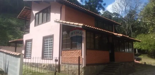 Fazenda / Sítio / Chácara com 2 Quartos à venda, 40269m² no Braunes, Nova Friburgo