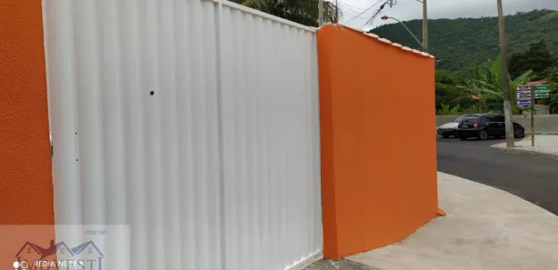 Casa com 4 Quartos para alugar, 70m² no Centro, Maricá