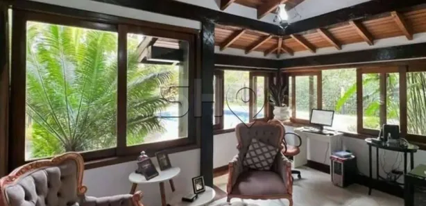Casa de Condomínio com 4 Quartos à venda, 320m² no Chácara dos Lagos, Carapicuíba