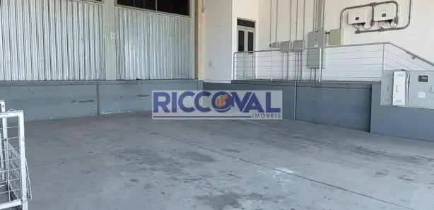 Galpão / Depósito / Armazém para alugar, 710m² no Santa Fé, Osasco