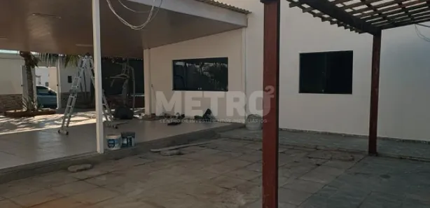 Loja / Salão / Ponto Comercial com 2 Quartos para alugar, 438m² no Caminho do Sol, Petrolina