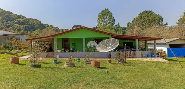 Fazenda / Sítio / Chácara com 4 Quartos à venda, 150m² no , Tijucas do Sul