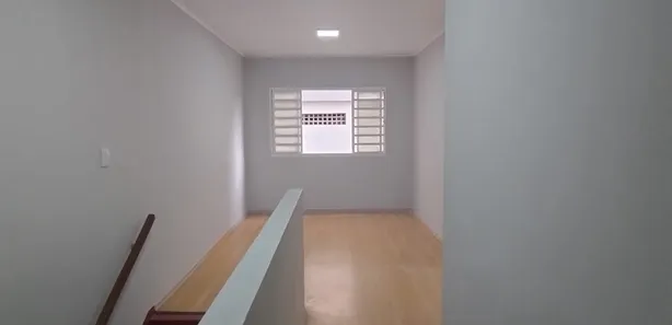 Loja / Salão / Ponto Comercial com 3 Quartos para alugar, 75m² no Vila Progredior, São Paulo