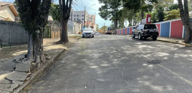 Terreno / Lote / Condomínio à venda, 330m² no Vila Santa Rosa, Apucarana