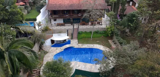 Casa de Condomínio com 3 Quartos para venda ou aluguel, 511m² no Caraguatá, Mairiporã