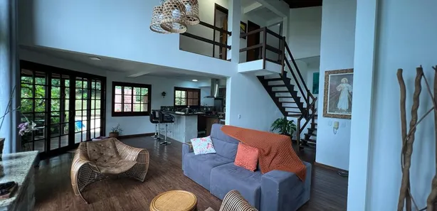 Casa de Condomínio com 3 Quartos à venda, 232m² no Rondinha, Campo Largo