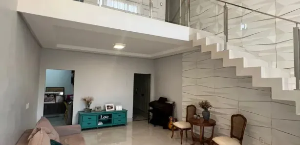 Sobrado com 5 Quartos à venda, 230m² no Parque Solar do Agreste B, Rio Verde