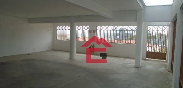Prédio Inteiro para alugar, 385m² no Jardim Nomura, Cotia