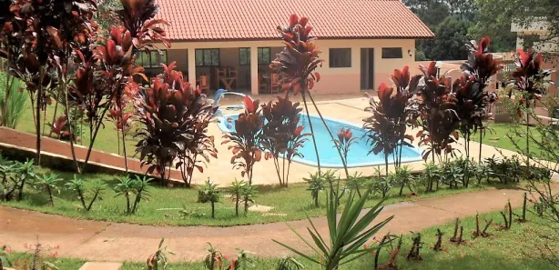 Fazenda / Sítio / Chácara com 5 Quartos para alugar, 640m² no Jardim São Miguel, Cotia