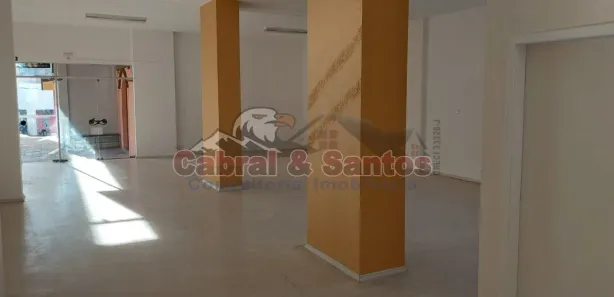 Loja / Salão / Ponto Comercial para alugar, 237m² no Centro, Itu
