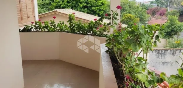 Casa com 4 Quartos à venda, 240m² no Niterói, Canoas