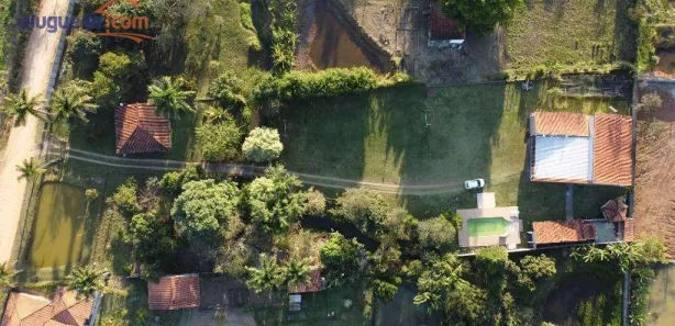 Fazenda / Sítio / Chácara com 6 Quartos à venda, 400m² no Chácara Marambaia, Caçapava