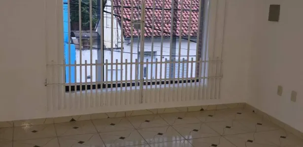 Apartamento com 3 Quartos para alugar, 110m² no Centro, Lorena