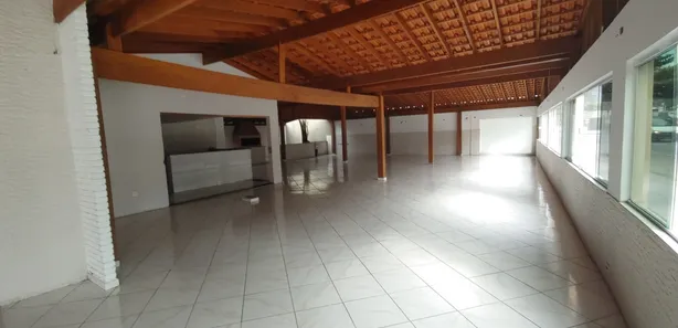 Galpão / Depósito / Armazém para alugar, 640m² no Balneário Praia do Pernambuco, Guarujá