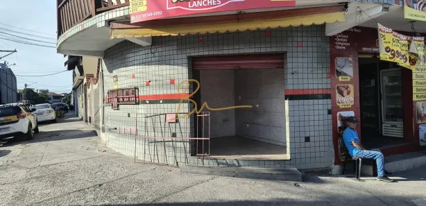 Loja / Salão / Ponto Comercial para alugar, 30m² no São Cristóvão, Cabo Frio