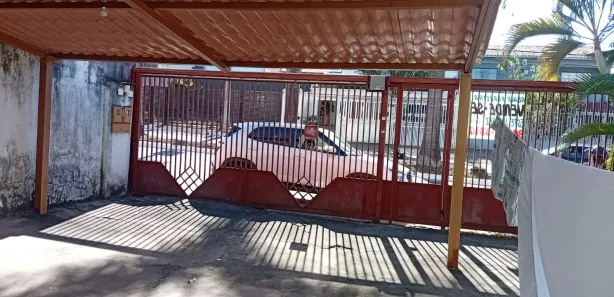 Sobrado com 6 Quartos à venda, 326m² no Candangolândia, Brasília
