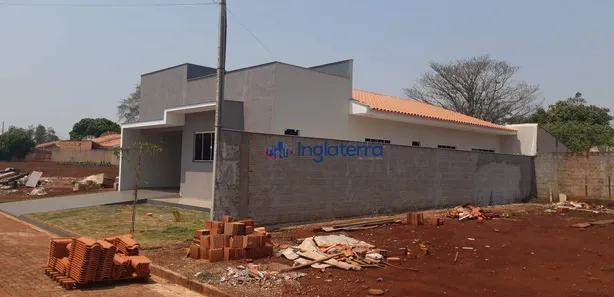 Terreno / Lote / Condomínio à venda, 170m² no Centro, Primeiro de Maio