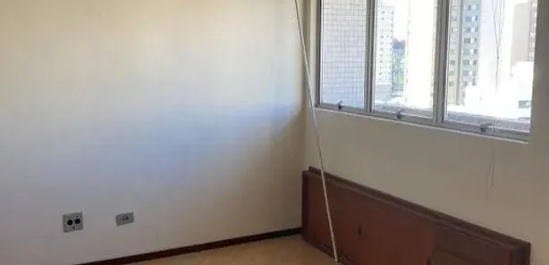 Apartamento com 1 Quarto para alugar, 38m² no Centro, Curitiba
