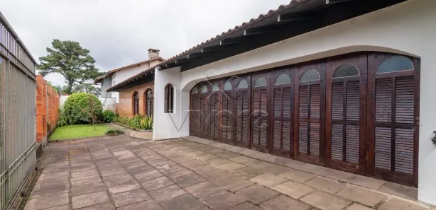 Casa Comercial para alugar, 400m² no Campina do Siqueira, Curitiba