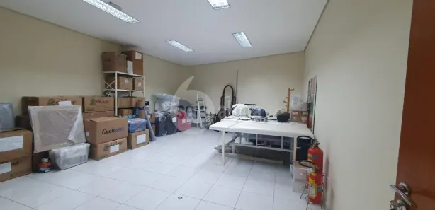 Conjunto Comercial / Sala para alugar, 65m² no Cidade Jardim, Americana