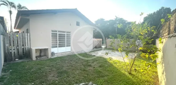 Casa com 3 Quartos para alugar, 105m² no São Lourenço, Bertioga