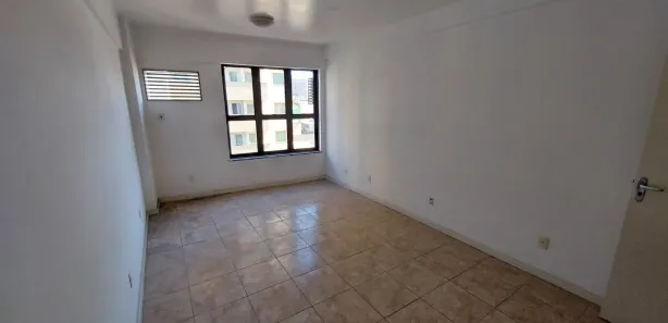 Conjunto Comercial / Sala para alugar, 28m² no Jardim Vinte e Cinco de Agosto, Duque de Caxias