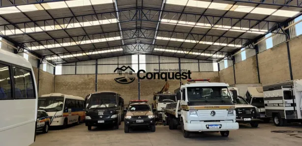Galpão / Depósito / Armazém à venda, 800m² no Laranjeiras, Betim