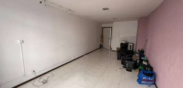 Conjunto Comercial / Sala para alugar, 28m² no Icaraí, Niterói