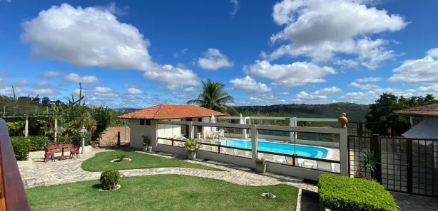Fazenda / Sítio / Chácara com 5 Quartos à venda, 680m² no Alpes Suiços, Gravatá