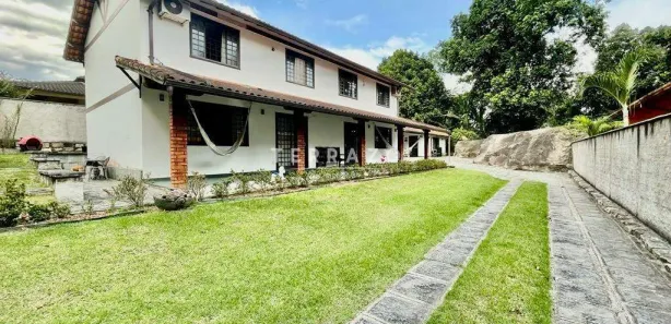 Casa de Condomínio com 5 Quartos à venda, 340m² no Centro, Guapimirim