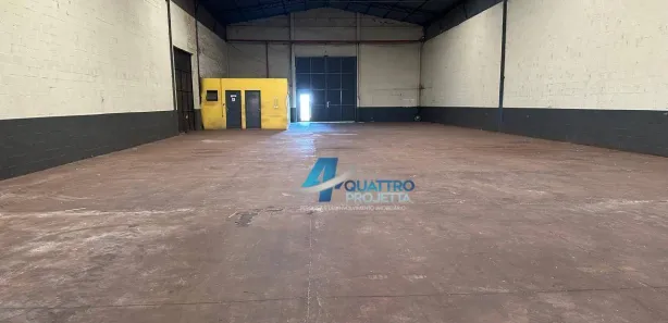 Galpão / Depósito / Armazém para alugar, 900m² no Jardim Ana Eliza, Cambé