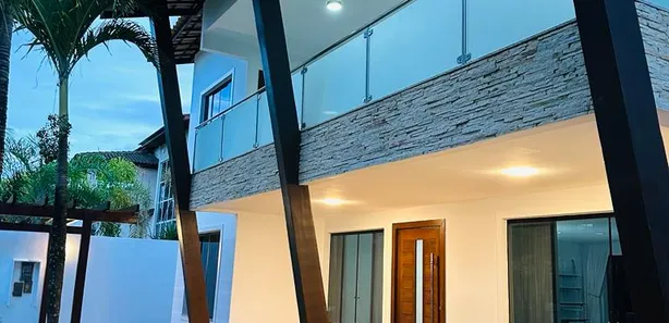Casa de Condomínio com 5 Quartos para venda ou aluguel, 500m² no Busca Vida (Abrantes), Camaçari