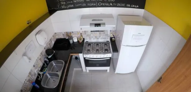 Hotel / Motel / Pousada com 7 Quartos à venda, 400m² no Braga, Cabo Frio