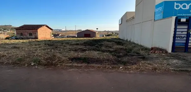 Terreno / Lote / Condomínio à venda, 240m² no Residencial Maria Monteiro, Trindade